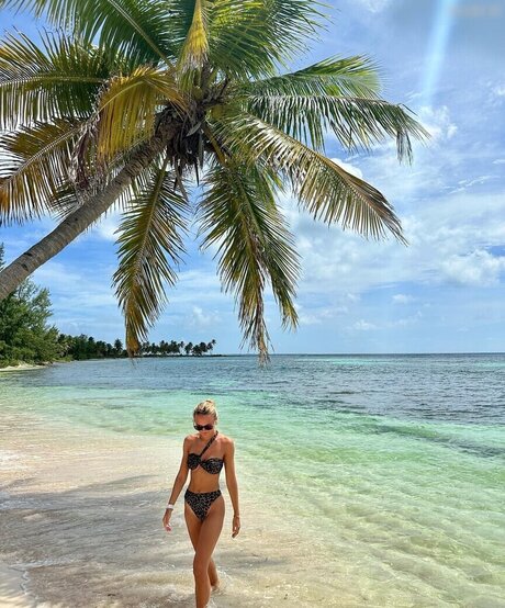 soraya scherf pornographic model gallery