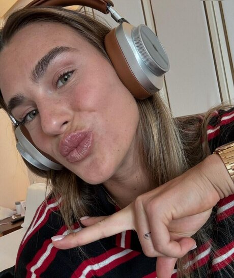 Aryna Sabalenka sexy pornstar galleries