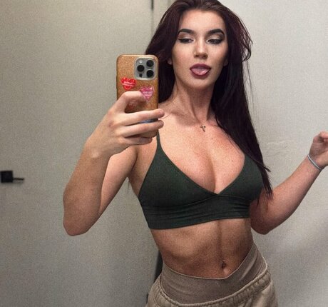 kikiofficial erotic actress archive