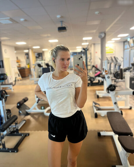 Bella Celine nudes star photos