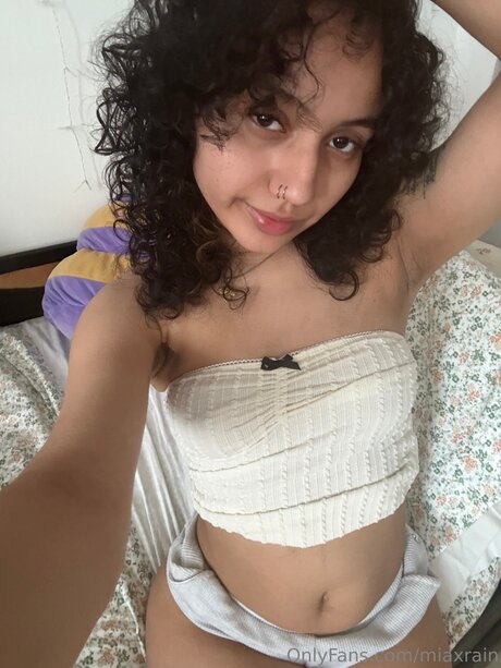 miaxrain free pornstar photos