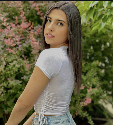 sex girls onlyfans pornos picture