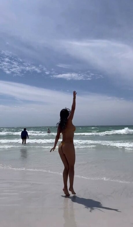 Katherine Escobar naked pornstar image