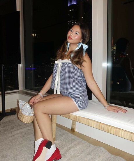 Katie Fang high quality actress pics