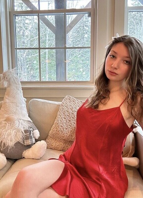 xmadelineo hot actress picture