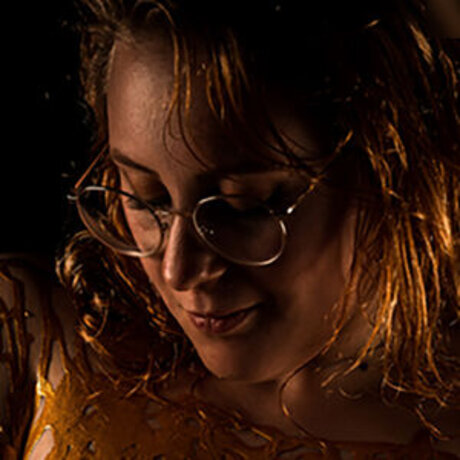 Sarahfahr9 model porn image