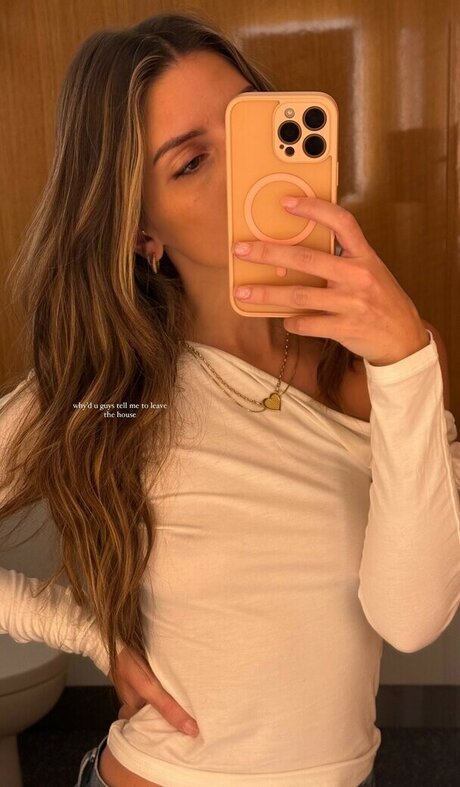 Carla Bezanson pornstar beautiful photo