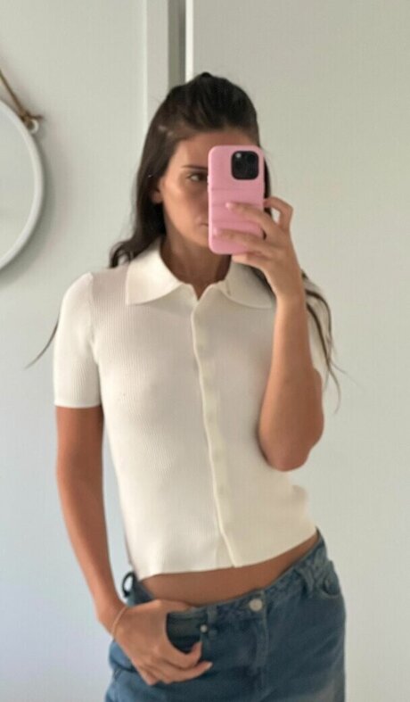 Carla Bezanson nude star galleries