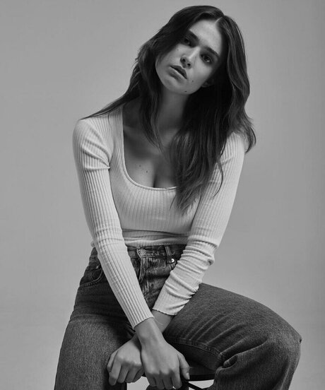 Chiara Costalunga sexy actress img