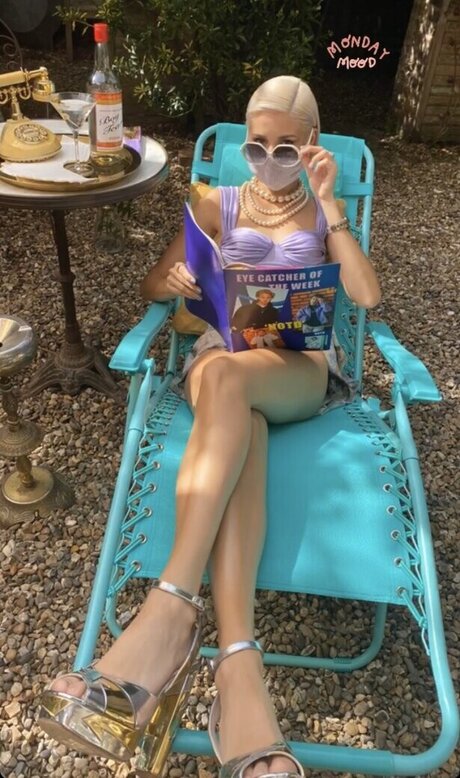 Nina Nesbitt exclusive model galleries