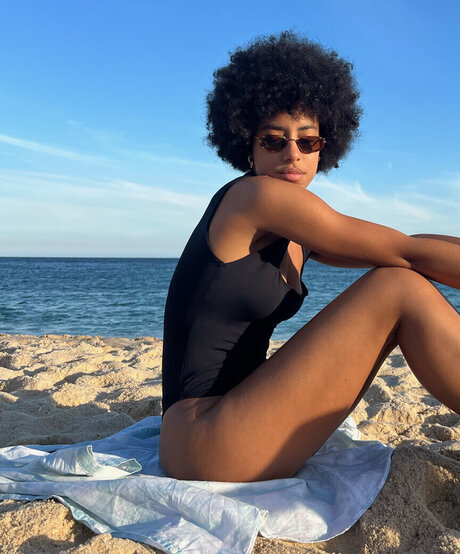 Yara Charry art star archive