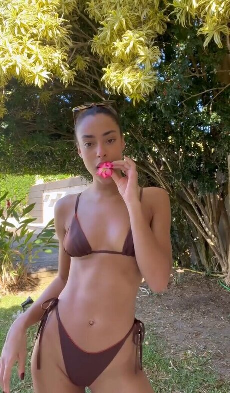 Yara Charry model best photo