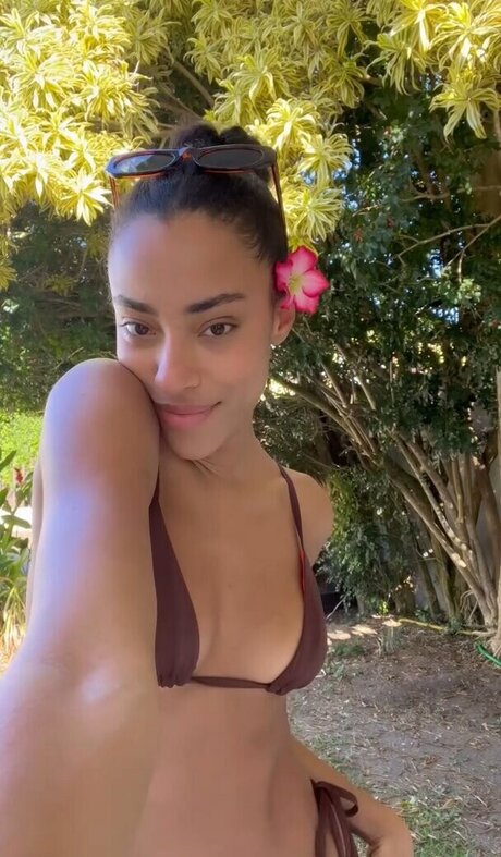 Yara Charry star xxx images