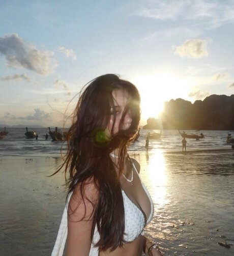 xeiyza exclusive actress img