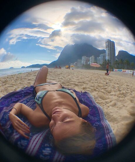 Pamela Tom_ top actress photos