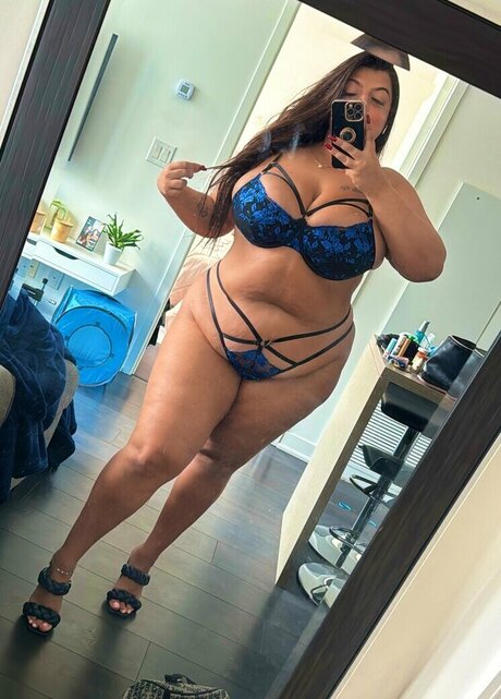 Calista Diamandis model picture