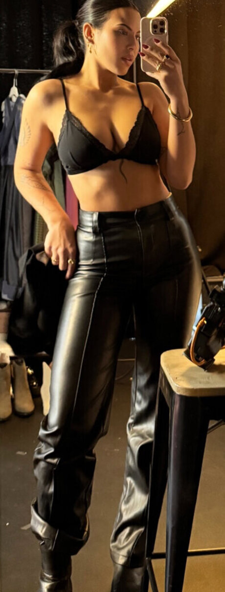 Vendewaa star high quality images