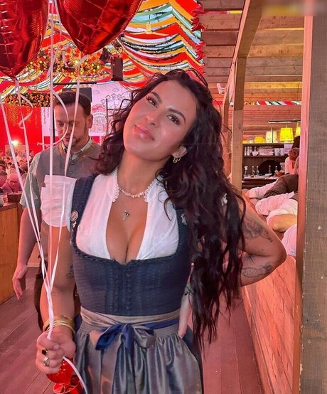 Vendewaa nudes actress pic