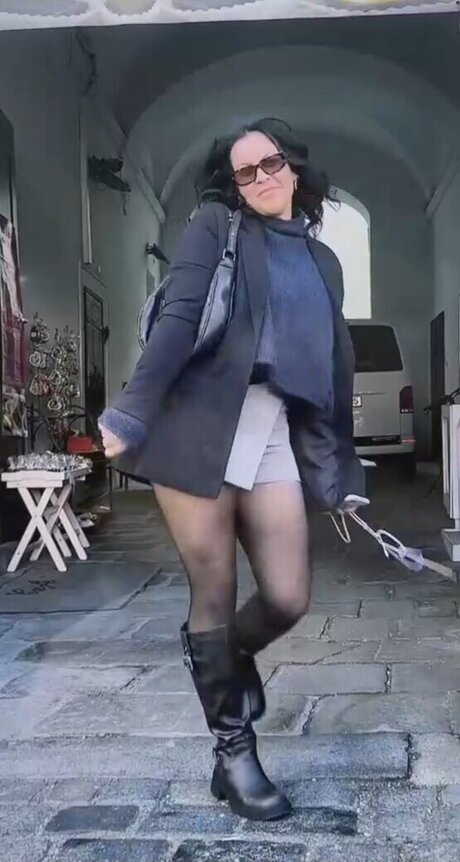 Vendewaa model xxx pictures