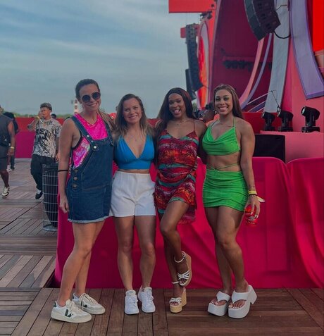 Lorrane Dos Santos pornstar best image