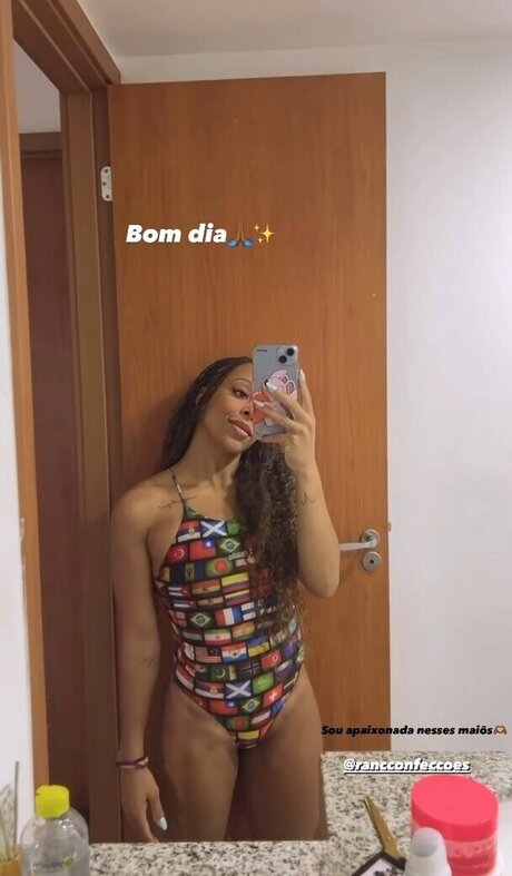 Lorrane Dos Santos naked star photo