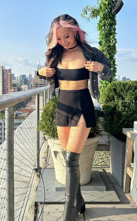 munchie michelle model pornographic gallery