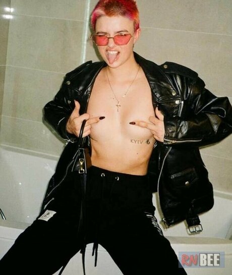 Daria Ponypalyak naked actress pics