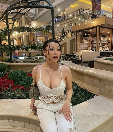 Katelyn Young star top galleries