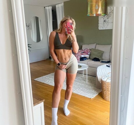 Lisa Marie Wohlmuth model exclusive archive