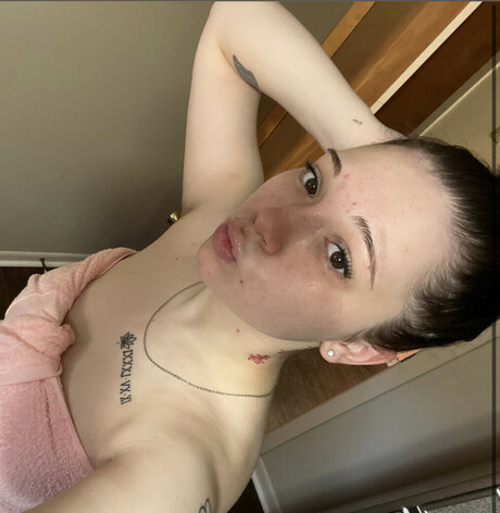 Caiidenn hot pornstar image