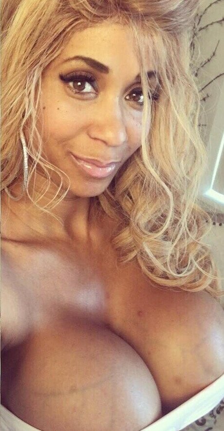 thigh high boots onlyfans best image