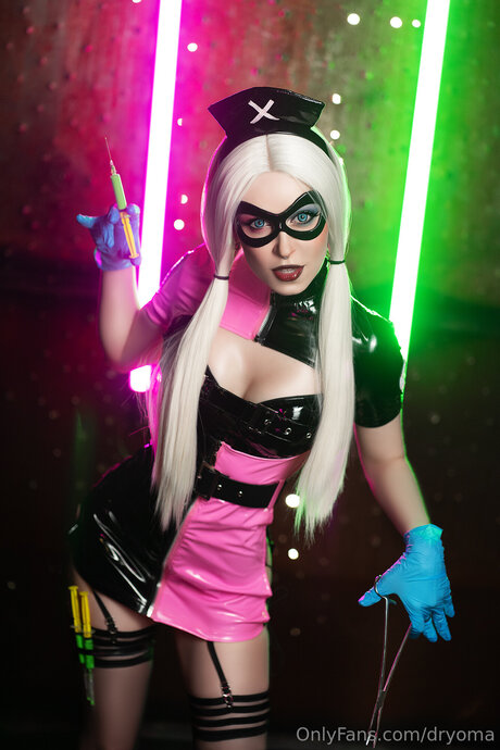 dryoma sexy star pics