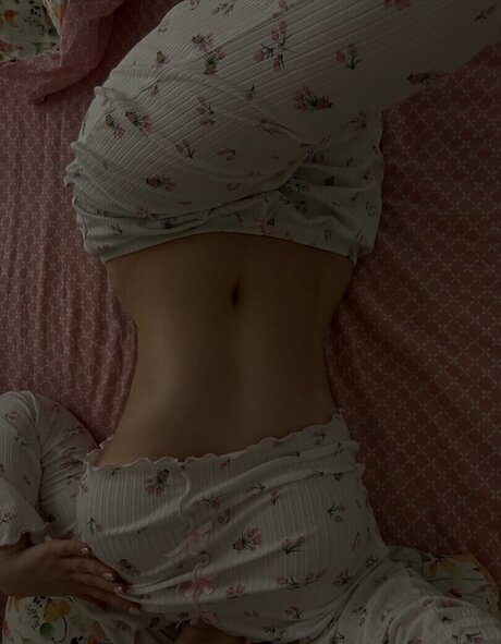 Yana Martin hd model pic