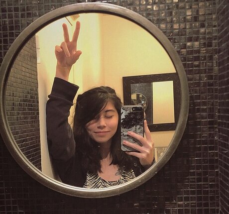 Path Wei_ hot pornstar gallery