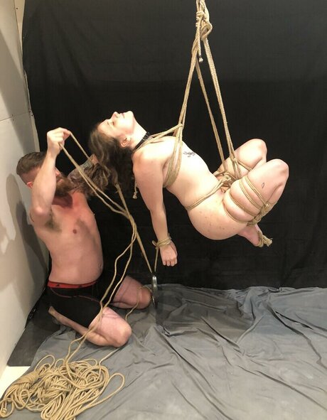 bisexual onlyfans porno image