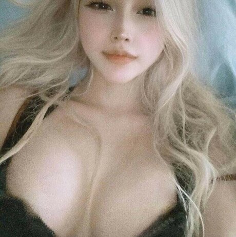 Globoib Hotvirgin hot actress img