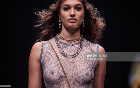 Sarah Posch Profile pic