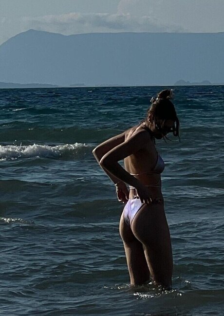 Sarah Posch hd pornstar pics