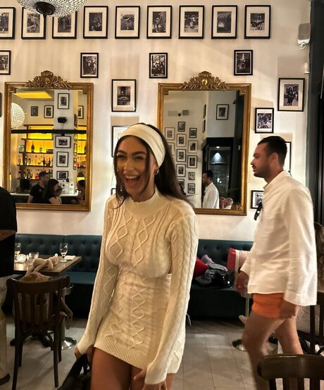 Shayna Senior pornstar hot photos