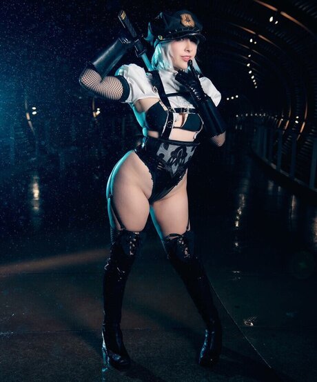 Abbeydabbado star nude picture