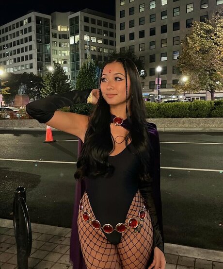 Courtney Luong exclusive star picture