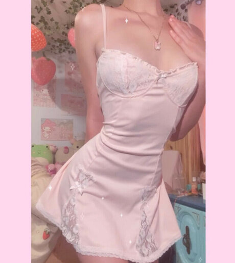 Strawbabyboy naked star images