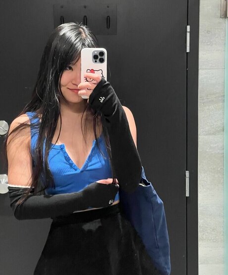 Mimee Xu star pretty pictures