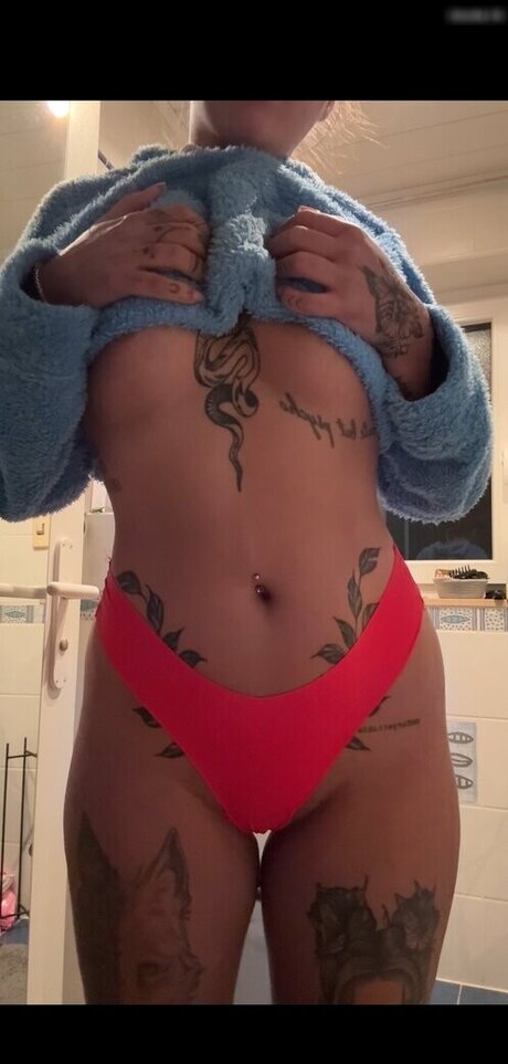 Celina Pop star xxx photos