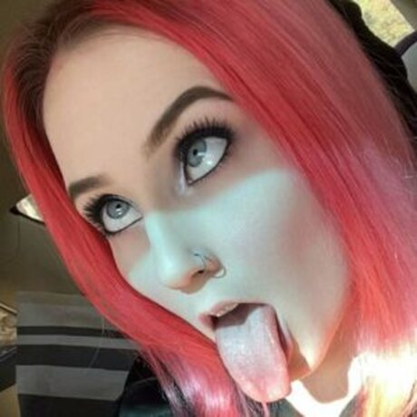 Carrie Cannie model nudes img