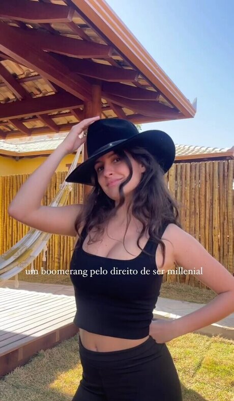 Amanda De Godoi model best photos