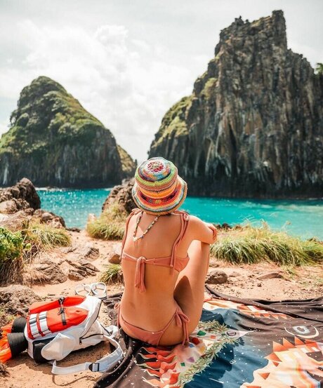 Amanda De Godoi free model pictures