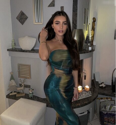 Dana Feist porn model image