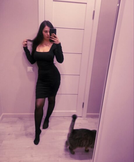 Zhukovachris top model images