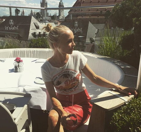 Janin Ullmann pornstar pretty pic